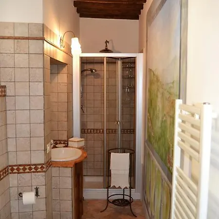 Casa Dell'ermanna Apartment *