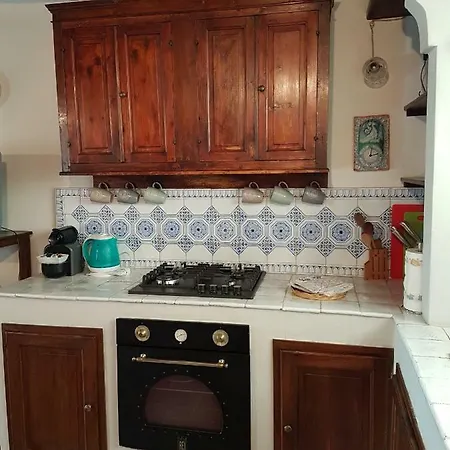 Casa Dell'ermanna *